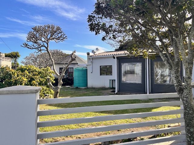 To Let 1 Bedroom Property for Rent in Kidds Beach Eastern Cape